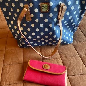 Dooney & Bourke Tote with D&B Wallet Included